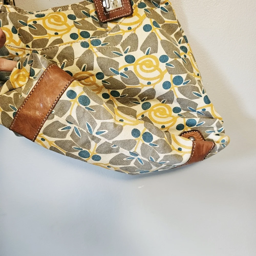 Fossil canvas Floral Patterned Tote Bag with Yellow and Blue Accents - Picture 6 of 11